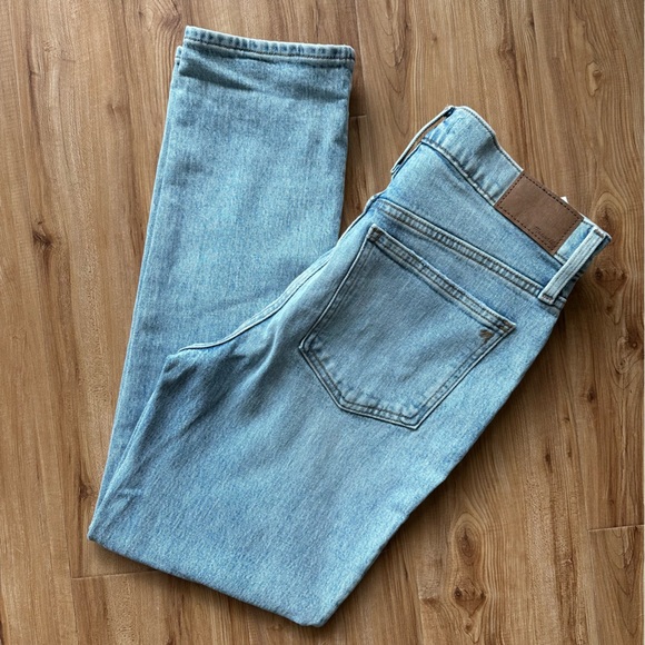 Madewell The Perfect Vintage Crop Jean in Sudbury Wash - Picture 7 of 9